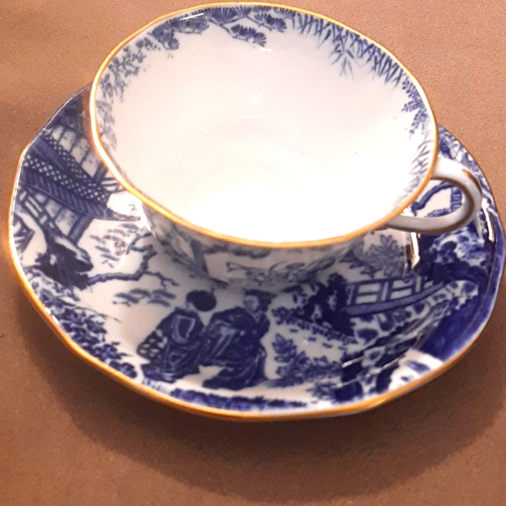 1930s Royal Crown Derby Mikado cup / saucer